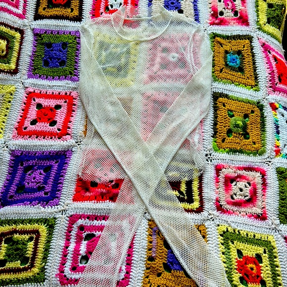 Fishnet top - Picture 1 of 2